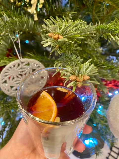 Vin chaud de Noël Vin chaud alsacien aux épices de Noël